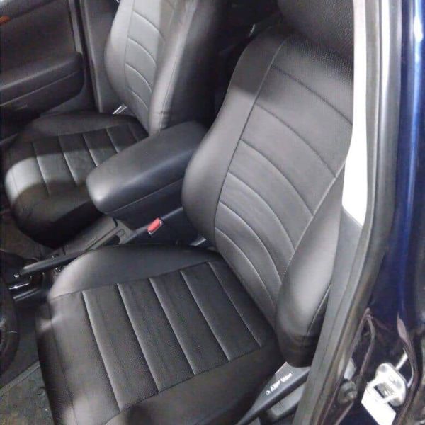 Чехлы Автопилот на Toyota Avensis седан 2003-2009 г.в. Чехлы Автопилот на Toyota Avensis седан 2003-2009 г.в.