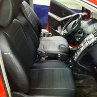 Чехлы Автопилот на Toyota Yaris хэтчбек (2005+) Чехлы Автопилот на Toyota Yaris хэтчбек (2005+)